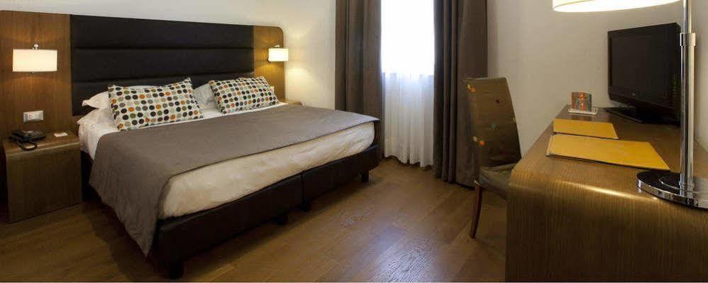 Plaza 4* Península Sorrentina